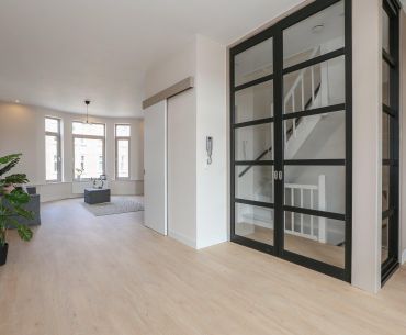 Paradijslaan Rotterdam Interieur Transformatie Woonkamer Eetkamer Gang Trap Toilet 02